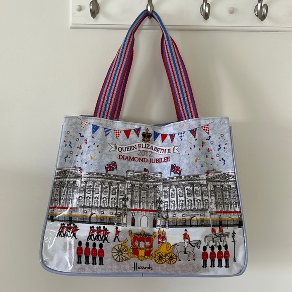 Harrods Bags Harrods Queen Elizabeth Ii Diamond Jubilee 22 Limited